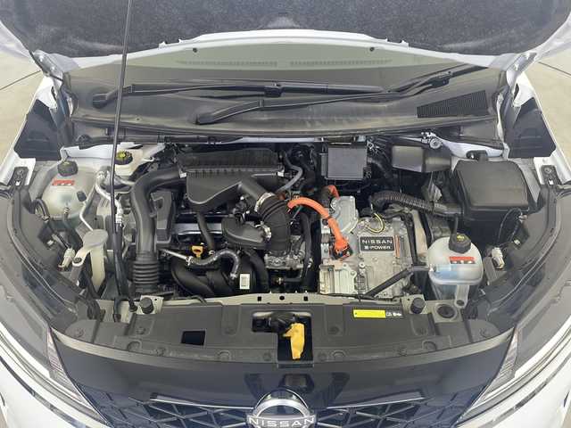 日産 ノート X 栃木県 2021(令3)年 2.2万km ピュアホワイトパール e-POWER/純正メモリーナビ/・AM/FM/フルセグ/BT/HDMI/AndroidAuto/エマージェンシーブレーキ/ブラインドスポットモニター/ふらつき警報/アラウンドビューモニター/デジタルインナーミラー/オートハイビーム/純正前側ドライブレコーダー/電動パーキング/ビルトインETC/ワイヤレス充電/ステアリングスイッチ/純正マット/ドアバイザー
