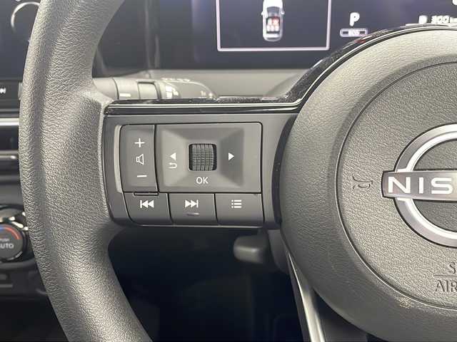 日産 ノート X 栃木県 2021(令3)年 2.2万km ピュアホワイトパール e-POWER/純正メモリーナビ/・AM/FM/フルセグ/BT/HDMI/AndroidAuto/エマージェンシーブレーキ/ブラインドスポットモニター/ふらつき警報/アラウンドビューモニター/デジタルインナーミラー/オートハイビーム/純正前側ドライブレコーダー/電動パーキング/ビルトインETC/ワイヤレス充電/ステアリングスイッチ/純正マット/ドアバイザー