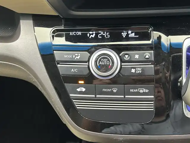 ホンダ フリード ハイブリット G ホンダセンシング 鹿児島県 2019(平31)年 5.4万km ホワイトオーキッドパール ワンオーナー　/禁煙車　/両側パワスラ　/純正ディスプレイオーディオ　/バックカメラ　/ワンセグＴＶ　/Ｂｌｕｅｔｏｏｔｈ　/ホンダセンシング　/追従型クルコン　/電格ミラー　/前席レザー調シートカバー　/ステリモ　/ＥＴＣ/ドアバイザー/後席ロール式サンシェード/純正フロアマット/スマートキー