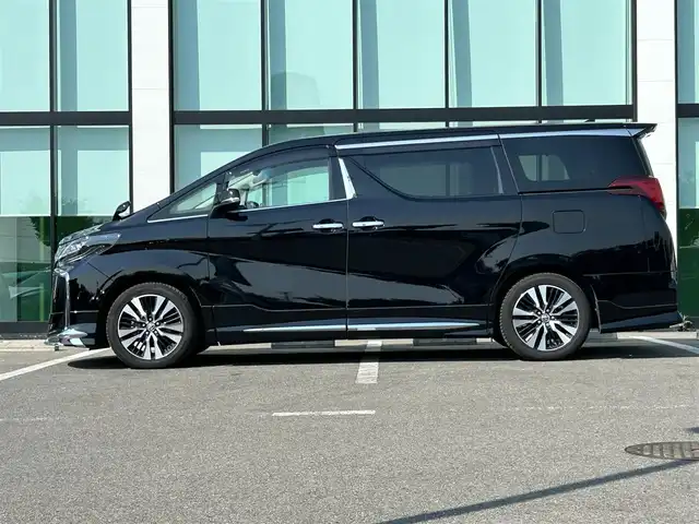 トヨタ アルファード S Cパッケージ 和歌山県 2023(令5)年 4.9万km ブラック 後期型モデル/純正デイスプレーオーディオ/バックカメラ/LEDヘッドライト/モデリスタ製エアロ/サンルーフ/革シート/パワーメモリーシート/シートベンチレーション/シートヒーター/ステアリングヒーター/レーダークルーズコントロール/ETC