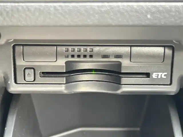 トヨタ ヴェルファイア ハイブリット ZR 山形県 2014(平26)年 11.5万km ホワイトパールクリスタルシャイン 社外ナビ/Bluetooth/USB/HDMI/フルセグテレビ/モデリスタエアロ/フリップダウンモニター/前方ドライブレコーダー/クリアランスソナー/クルーズコントロール/両側パワースライドドア/ETC/D/N席シートヒーター /オットマン/HIDヘッドライト/オートライト/プッシュスタート /スマートキー