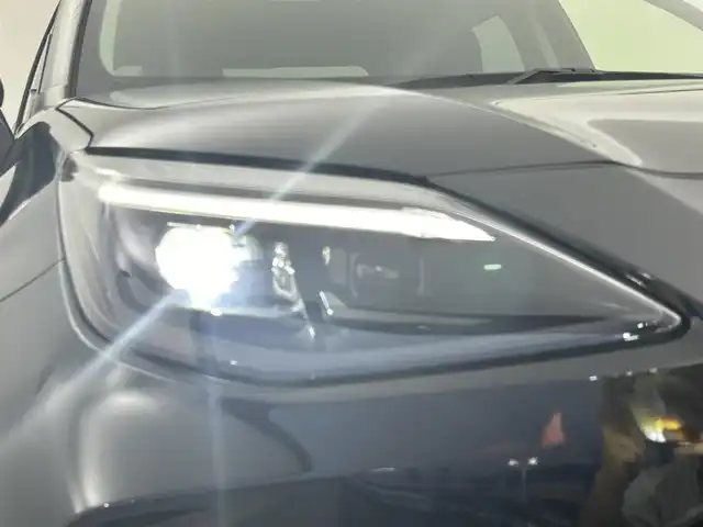 トヨタ ヤリスクロス Z 群馬県 2022(令4)年 1.2万km ブラックマイカ 純正ディスプレイオーディオ　バックカメラ　レーダークルーズコントロール　ＬＥＤ　ＡＨＢ　シートヒーター　純正１８インチＡＷ　ステアリングリモコン　オートブレーキホールド　スマートキー　ＥＴＣ　禁煙車