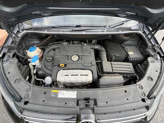 フォルクスワーゲン ゴルフ トゥーラン クロストゥーラン 茨城県 2014(平26)年 9.8万km 黒 純正ナビ/-BT/AM/FM/CD/DVD /ドライブレコーダー　/バックカメラ　/ガラスルーフ　/ＥＴＣ /ルーフレール /サイドエアバッグ /Wエアバッグ /16インチBSJアルミホイール /純正フロアマット /スペアキー /ISOFIX /オートエアコン/サマータイヤ4本詰め込みあり/パワーウィンドウ/パワーステアリング