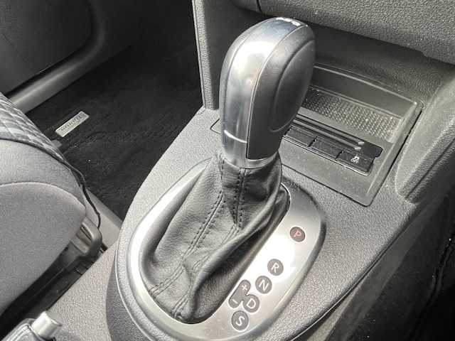 フォルクスワーゲン ゴルフ トゥーラン クロストゥーラン 茨城県 2014(平26)年 9.8万km 黒 純正ナビ/-BT/AM/FM/CD/DVD /ドライブレコーダー　/バックカメラ　/ガラスルーフ　/ＥＴＣ /ルーフレール /サイドエアバッグ /Wエアバッグ /16インチBSJアルミホイール /純正フロアマット /スペアキー /ISOFIX /オートエアコン/サマータイヤ4本詰め込みあり/パワーウィンドウ/パワーステアリング