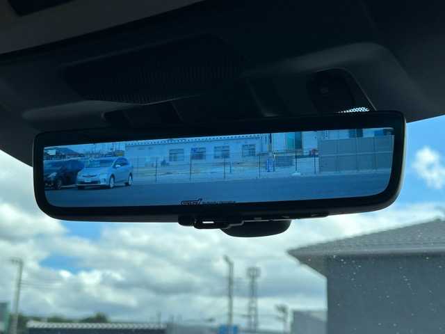 スバル レヴォーグ 1．8STIスポーツ EX 千葉県 2021(令3)年 2.9万km クリスタルホワイトP アイサイトX/純正ナビ/Bluetooth/AndroidAuto/AppleCarPlay/フルセグTV/バック・サイドカメラ/ETC/デジタルインナーミラー/全車速追従機能付クルーズコントロール/エマージェンシーレンキープアシスト/車線逸脱警報/ドライバーモニタリングシステム/プリクラッシュブレーキ/渋滞時発進アシスト/アクティブレーンチェンジアシスト/アンビエントライト/パワーバックドア/レザーシート/前席シートヒーター/パドルシフト/RAYS18インチアルミホイール/ガナドールマフラー/フロアマット/保証書・取扱説明書