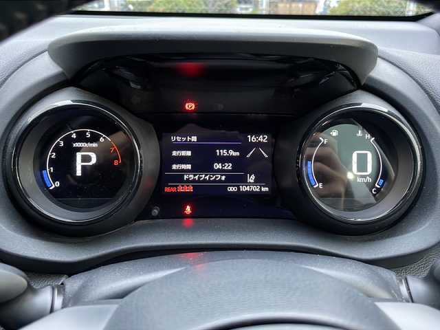 トヨタ ヤリス Z 山口県 2020(令2)年 10.5万km アバンギャルドブロンズメタリック 純正ディスプレイオーディオ/・Bluetooth/・Apple Car Play/・Android Auto/・AM/FM/バックカメラ/Toyota Safety Sence/・プリクラッシュセーフティ/・レーントレーシングアシスト/・レーンディパーチャーアラート/・レーダークルーズコントロール/・オートマチックハイビーム/・ロードサインアシスト/・プロアクティブドライビングアシスト/・発進遅れ告知機能/クリアランスソナー/シートヒーター/ETC/ドライブレコーダー/ドアバイザー/LEDヘッドライト/フォグライト/オートライト機能/プッシュスタート/スマートキー/スペアキー有/取扱説明書/保証書