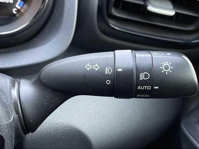 トヨタ ヤリス Z 山口県 2020(令2)年 10.5万km アバンギャルドブロンズメタリック 純正ディスプレイオーディオ/・Bluetooth/・Apple Car Play/・Android Auto/・AM/FM/バックカメラ/Toyota Safety Sence/・プリクラッシュセーフティ/・レーントレーシングアシスト/・レーンディパーチャーアラート/・レーダークルーズコントロール/・オートマチックハイビーム/・ロードサインアシスト/・プロアクティブドライビングアシスト/・発進遅れ告知機能/クリアランスソナー/シートヒーター/ETC/ドライブレコーダー/ドアバイザー/LEDヘッドライト/フォグライト/オートライト機能/プッシュスタート/スマートキー/スペアキー有/取扱説明書/保証書