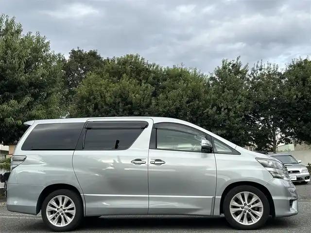 トヨタ ヴェルファイア 2．4Z 東京都 2011(平23)年 4.7万km グレーM 外部検査済み