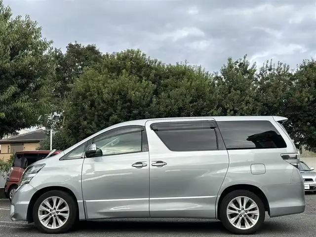 トヨタ ヴェルファイア 2．4Z 東京都 2011(平23)年 4.7万km グレーM 外部検査済み