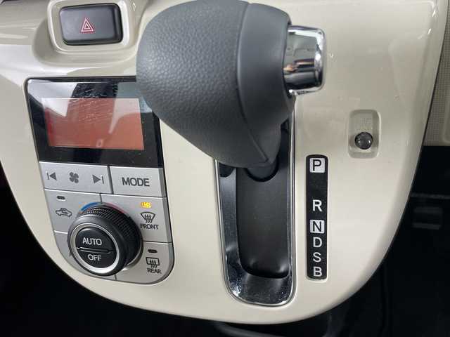 ダイハツ ムーヴ キャンバス G メイクアッフ SA Ⅱ 愛知県 2017(平29)年 1.8万km パールホワイトⅢ/ナチュラルベージュマイカメタリック 2トーン 禁煙車/純正8インチナビ/(Bluetooth/CD/DVD/SD/USB/HDMI/フルセグTV 品番:NSZP-X67D)/全方位カメラ/(バックカメラ)/衝突軽減ブレーキ/レーンキープアシスト/後部コーナーセンサー/ETC/両側パワースライドドア/アイドリングストップ/スマートキー/プッシュスタート/LEDヘッドライト/オートライト/フロントフォグランプ/純正フロアマット/ベンチシート