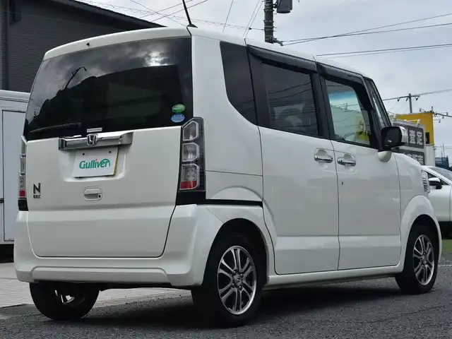 ホンダ Ｎ ＢＯＸ G Lパッケージ 神奈川県 2015(平27)年 3.5万km プレミアムホワイトパール 両側パワースライドドア/クルーズコントロール/純正メモリナビ/：ワンセグTV/：CD DVD再生/：Bluetoothオーディオ/：バックカメラ/：ステアリングスイッチ/純正HIDヘッドライト/：オートヘッドライト/ETC/純正フロアマット/：ドアバイザー/ロールサンシェード（後席左右）/オートエアコン/：プラズマクラスター