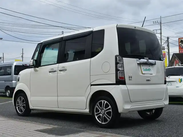 ホンダ Ｎ ＢＯＸ G Lパッケージ 神奈川県 2015(平27)年 3.5万km プレミアムホワイトパール 両側パワースライドドア/クルーズコントロール/純正メモリナビ/：ワンセグTV/：CD DVD再生/：Bluetoothオーディオ/：バックカメラ/：ステアリングスイッチ/純正HIDヘッドライト/：オートヘッドライト/ETC/純正フロアマット/：ドアバイザー/ロールサンシェード（後席左右）/オートエアコン/：プラズマクラスター
