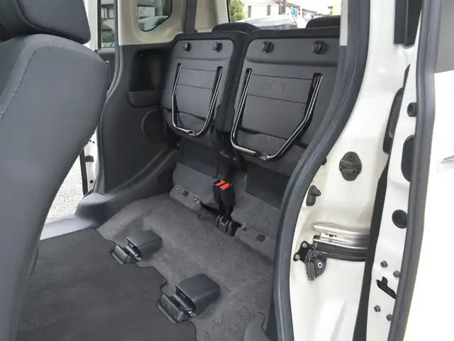 ホンダ Ｎ ＢＯＸ G Lパッケージ 神奈川県 2015(平27)年 3.5万km プレミアムホワイトパール 両側パワースライドドア/クルーズコントロール/純正メモリナビ/：ワンセグTV/：CD DVD再生/：Bluetoothオーディオ/：バックカメラ/：ステアリングスイッチ/純正HIDヘッドライト/：オートヘッドライト/ETC/純正フロアマット/：ドアバイザー/ロールサンシェード（後席左右）/オートエアコン/：プラズマクラスター