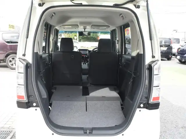 ホンダ Ｎ ＢＯＸ G Lパッケージ 神奈川県 2015(平27)年 3.5万km プレミアムホワイトパール 両側パワースライドドア/クルーズコントロール/純正メモリナビ/：ワンセグTV/：CD DVD再生/：Bluetoothオーディオ/：バックカメラ/：ステアリングスイッチ/純正HIDヘッドライト/：オートヘッドライト/ETC/純正フロアマット/：ドアバイザー/ロールサンシェード（後席左右）/オートエアコン/：プラズマクラスター