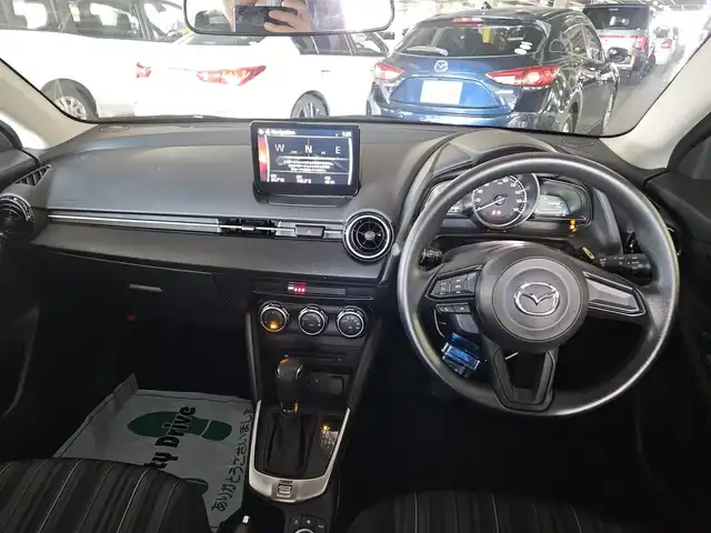 マツダ マツダ２ 15S スマートエディション 岩手県 2023(令5)年 3.1万km ディープクリスタルブルーマイカ 〇純正8型ナビ/〇フルセグTV/〇バックカメラ/〇全周囲カメラ/〇ETC/〇コーナーセンサー/〇ブラインドスポットモニタリング/〇クリアランスソナー/〇衝突被害軽減ブレーキ/〇LEDヘッドランプ/〇プライバシーガラス/〇オートエアコン/〇ステアリングスイッチ/〇プッシュスタートボタン/〇スマートキー/プッシュエンジンスタート/〇スペアキー/〇禁煙車