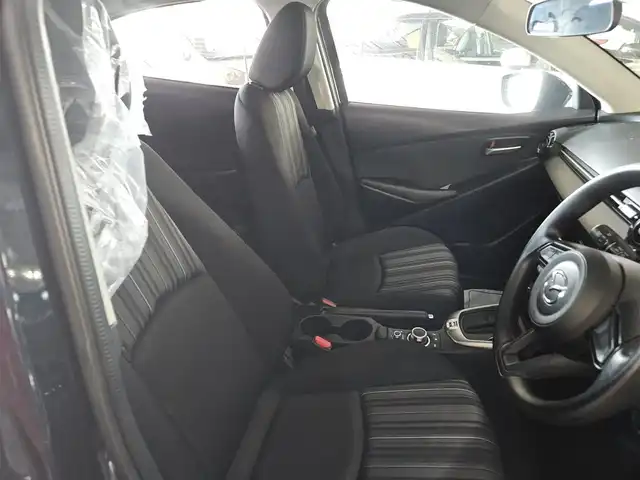 マツダ マツダ２ 15S スマートエディション 岩手県 2023(令5)年 3.1万km ディープクリスタルブルーマイカ 〇純正8型ナビ/〇フルセグTV/〇バックカメラ/〇全周囲カメラ/〇ETC/〇コーナーセンサー/〇ブラインドスポットモニタリング/〇クリアランスソナー/〇衝突被害軽減ブレーキ/〇LEDヘッドランプ/〇プライバシーガラス/〇オートエアコン/〇ステアリングスイッチ/〇プッシュスタートボタン/〇スマートキー/プッシュエンジンスタート/〇スペアキー/〇禁煙車