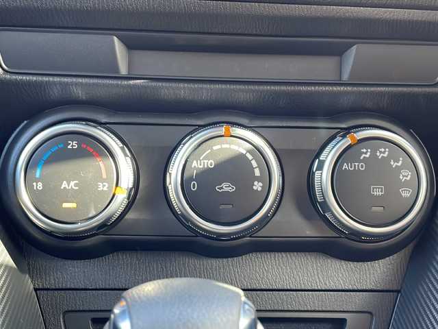 マツダ マツダ２ 15S スマートエディション 岩手県 2023(令5)年 3.1万km ディープクリスタルブルーマイカ マツダ8型ナビ 全周囲C フルセグTV BSM ETC Bluetooth DVD再生 スマホ連携 ステアリングスイッチ MTモード付AT オートLEDヘッドライト フォグランプ コーナーセンサー オート電格ミラー フロアマット スマートキー