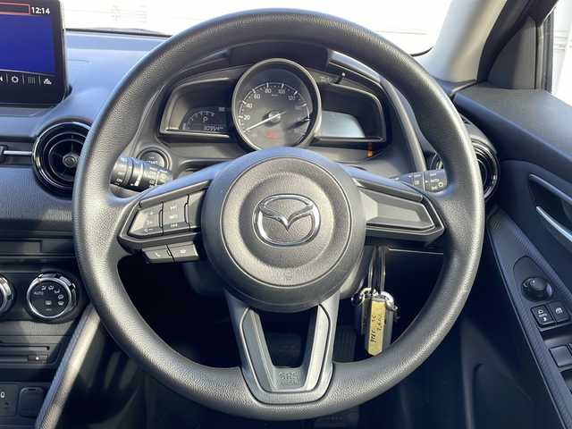 マツダ マツダ２ 15S スマートエディション 岩手県 2023(令5)年 3.1万km ディープクリスタルブルーマイカ マツダ8型ナビ 全周囲C フルセグTV BSM ETC Bluetooth DVD再生 スマホ連携 ステアリングスイッチ MTモード付AT オートLEDヘッドライト フォグランプ コーナーセンサー オート電格ミラー フロアマット スマートキー