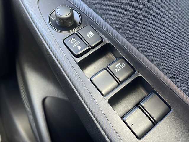 マツダ マツダ２ 15S スマートエディション 岩手県 2023(令5)年 3.1万km ディープクリスタルブルーマイカ マツダ8型ナビ 全周囲C フルセグTV BSM ETC Bluetooth DVD再生 スマホ連携 ステアリングスイッチ MTモード付AT オートLEDヘッドライト フォグランプ コーナーセンサー オート電格ミラー フロアマット スマートキー