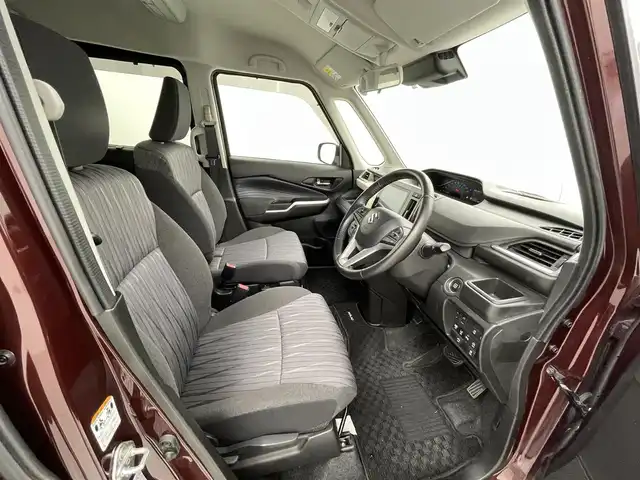 スズキ ソリオ HV MZ 熊本県 2020(令2)年 4.8万km メロウディープレッドパール 純正9インチナビ（ＣＤ・ＤＶＤ・フルセグ・ＢＴ・ＵＳＢ）/全周囲カメラ/両側パワースライドドア　/前席シートヒーター　/後ろのみクリアランスソナー　/レーダークルーズコントロール　/衝突軽減ブレーキ　/レーンキープアシスト/横滑り防止/アイドリングストップ/ヘッドアップディスプレイ/スリムサーキュレーター/パーソナルテーブル/純正フロアマット/純正１５インチAW/オートライト/LEDヘッドライト/フォグランプ/スマートキー/プッシュスタート