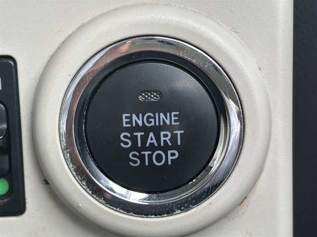 ダイハツ ムーヴ キャンバス X LTD メイクアップ SA Ⅲ 愛知県 2017(平29)年 7.8万km ファイアークォーツレッドM 社外メモリナビ/フルセグテレビ/バックカメラ/Bluetooth/アイドリングストップ/ウィンカーミラー/ドアバイザー/プッシュスタート/両側パワースライドドア/ETC/レーンキープ/衝突軽減ブレーキ/ドラレコ