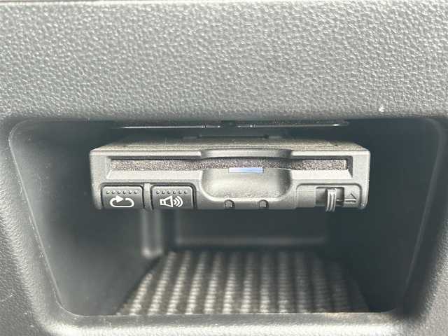 ダイハツ ムーヴ キャンバス X LTD メイクアップ SA Ⅲ 愛知県 2017(平29)年 7.8万km ファイアークォーツレッドM 社外メモリナビ/フルセグテレビ/バックカメラ/Bluetooth/アイドリングストップ/ウィンカーミラー/ドアバイザー/プッシュスタート/両側パワースライドドア/ETC/レーンキープ/衝突軽減ブレーキ/ドラレコ