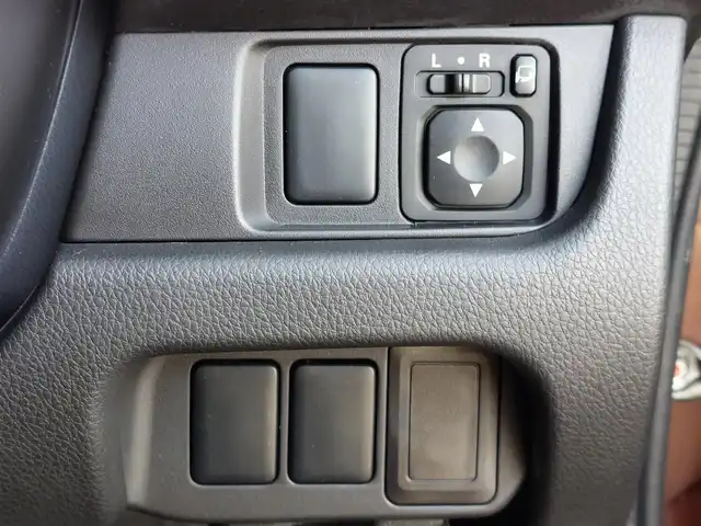 三菱 ｅＫカスタム T 東京都 2014(平26)年 2.4万km ショコラブラウンP 純正ナビ/フルセグTV/バックカメラ/ETC/プッシュスタート/HIDヘッドライト/オートライト/ドアバイザー/電動格納ドアミラー/純正フロアマット/15インチ純正アルミホイール/スマートキー