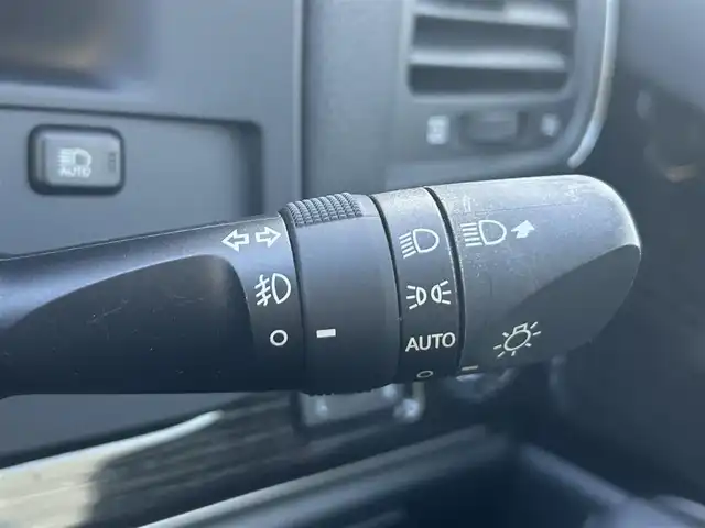 トヨタ クラウン ハイブリッド アスリートSJ-フロンティアLTD 愛知県 2018(平30)年 3.3万km ホワイトパールクリスタルシャイン 純正メモリナビ/フルセグテレビ/バックカメラ/Bluetooth/ウィンカーミラー/クルーズコントロール/ドアバイザー/プッシュスタート/ビルトインETC/衝突軽減ブレーキ/ハーフレザーシート/シートヒーター