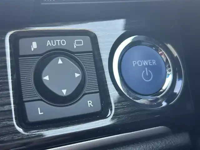 トヨタ クラウン ハイブリッド アスリートSJ-フロンティアLTD 愛知県 2018(平30)年 3.3万km ホワイトパールクリスタルシャイン 純正メモリナビ/フルセグテレビ/バックカメラ/Bluetooth/ウィンカーミラー/クルーズコントロール/ドアバイザー/プッシュスタート/ビルトインETC/衝突軽減ブレーキ/ハーフレザーシート/シートヒーター