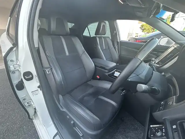 トヨタ クラウン ハイブリッド アスリートSJ-フロンティアLTD 愛知県 2018(平30)年 3.3万km ホワイトパールクリスタルシャイン 純正メモリナビ/フルセグテレビ/バックカメラ/Bluetooth/ウィンカーミラー/クルーズコントロール/ドアバイザー/プッシュスタート/ビルトインETC/衝突軽減ブレーキ/ハーフレザーシート/シートヒーター