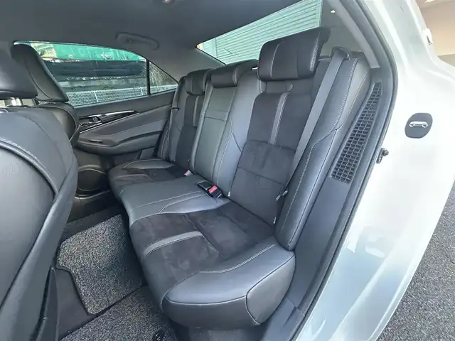 トヨタ クラウン ハイブリッド アスリートSJ-フロンティアLTD 愛知県 2018(平30)年 3.3万km ホワイトパールクリスタルシャイン 純正メモリナビ/フルセグテレビ/バックカメラ/Bluetooth/ウィンカーミラー/クルーズコントロール/ドアバイザー/プッシュスタート/ビルトインETC/衝突軽減ブレーキ/ハーフレザーシート/シートヒーター