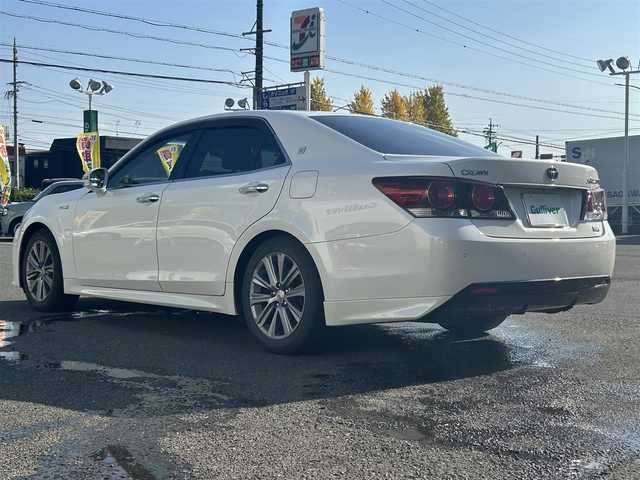 トヨタ クラウン ハイブリッド アスリートSJ-フロンティアLTD 愛知県 2018(平30)年 3.3万km ホワイトパールクリスタルシャイン 純正メモリナビ/フルセグテレビ/バックカメラ/Bluetooth/ウィンカーミラー/クルーズコントロール/ドアバイザー/プッシュスタート/ビルトインETC/衝突軽減ブレーキ/ハーフレザーシート/シートヒーター