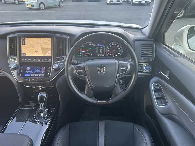 トヨタ クラウン ハイブリッド アスリートSJ-フロンティアLTD 愛知県 2018(平30)年 3.3万km ホワイトパールクリスタルシャイン 純正メモリナビ/フルセグテレビ/バックカメラ/Bluetooth/ウィンカーミラー/クルーズコントロール/ドアバイザー/プッシュスタート/ビルトインETC/衝突軽減ブレーキ/ハーフレザーシート/シートヒーター