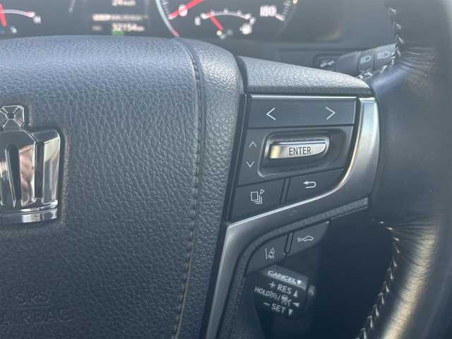 トヨタ クラウン ハイブリッド アスリートSJ-フロンティアLTD 愛知県 2018(平30)年 3.3万km ホワイトパールクリスタルシャイン 純正メモリナビ/フルセグテレビ/バックカメラ/Bluetooth/ウィンカーミラー/クルーズコントロール/ドアバイザー/プッシュスタート/ビルトインETC/衝突軽減ブレーキ/ハーフレザーシート/シートヒーター