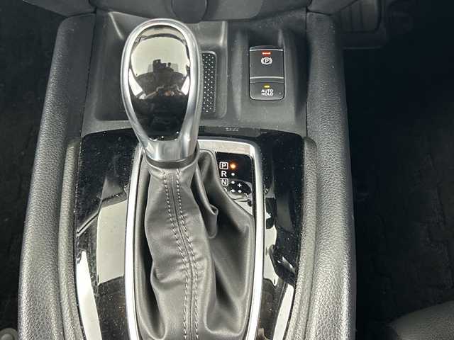 日産 エクストレイル 20Xi 愛知県 2021(令3)年 5.6万km ダイヤモンドブラック 禁煙車/ワンオーナー/純正9インチナビ/（CD/DVD/Bluetooth/フルセグTV/SD)/全方位カメラ/プロパイロット/衝突軽減ブレーキ/レーンキープアシスト/レーダークルーズコントロール/コーナーセンサー/オートマチックハイビーム/インテリジェントルームミラー/ETC/ドライブレコーダー/シートヒーター/前席パワーシート/パワーバックドア/アイドリングストップ/純正18インチアルミホイール/スマートキー/スペアキー1本/プッシュスタート/LEDヘッドライト/フロントフォグランプ/オートライト/純正フロアマット/横滑り防止装置/電子パーキングブレーキ/オートホールド