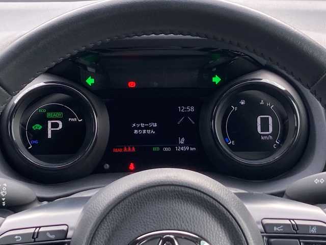 トヨタ ヤリス ハイブリッド Z 佐賀県 2023(令5)年 1.3万km ブラック ワンオーナー/純正ディスプレイオーディオ/バックカメラ/プリクラッシュセーフティ/レーンディパーチャーアラート/オートハイビーム/アダプティブクルーズコントロール/クリアランスソナー/シートヒーター/ステアリングヒーター/ステアリングリモコン/ETC2.0/純正ドライブレコーダー/プッシュスタート/スマートキー/LEDヘッドライト/フォグライト