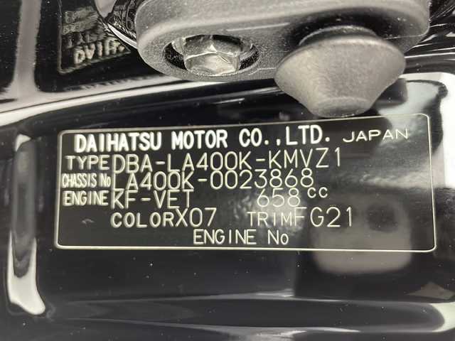 ダイハツ コペン ローブ S 千葉県 2018(平30)年 4.4万km ブラックマイカメタリック 5速MT/RECARO製シート/7インチナビ【AVIC-RW801】/（FM/AM/CD/DVD/フルセグTV/Bluetooth）/ETC/スマートキー/プッシュスタート/シートヒーター/電動格納ミラー/革巻きステアリング/ステアリングスイッチ/LEDヘッドライト/フロントフォグランプ/プッシュスタート/スマートキー/純正フロアマット