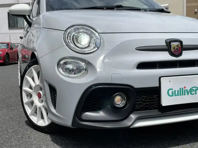 アバルト ５９５ エッセエッセ 神奈川県 2020(令2)年 1.3万km グレー 170台限定車/ワンオーナー/5MT/アクラボビッチマフラー/純正17インチAW/ブレンボブレーキ/LEDヘッドライト/リヤコーナーセンサー/Sabelt製ハーフレザーシート/純正ディスプレイオーディオ/純正USB/BT再生/ETC/RAZOシフトノブ/ステアスイッチ/キーレス/F/Rタイヤ24年製/R3/4/5/6年ディーラー整備記録/保証書・取説あり