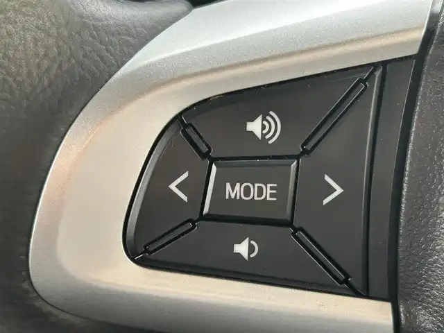 トヨタ ルーミー カスタムG 福岡県 2019(令1)年 2万km パールホワイトⅢ ・ECLIPSEナビ（フルセグ・DVD・CD・Bluetooth）/・バックカメラ/・両側パワースライドドア/・純正ドライブレコーダー（取扱説明書あり）/・ETC/・クルーズコントロール/・トヨタクリアランスソナー/・横滑り防止装置/・オートマチックハイビーム/・衝突軽減システム/・D/N席シートヒーター/・リヤシート格納/・シートバックテーブル（D/N席）/・電動格納ミラー/・純正サンシェード/・純正ドアバイザー/・ISOFIX/・取扱説明書/・保証書
