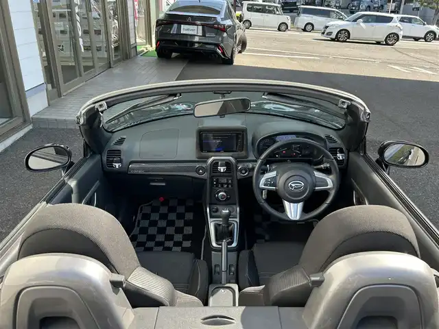 ダイハツ コペン ローブ 長崎県 2017(平29)年 7.8万km ブラックマイカメタリック ワンオーナー/社外ナビ(Bluetooth/AM/FM/TV/DISC)/シートヒーター/純正16インチアルミホイール/純正フロアマット/横滑り防止装置/プッシュスタート/スマートキー