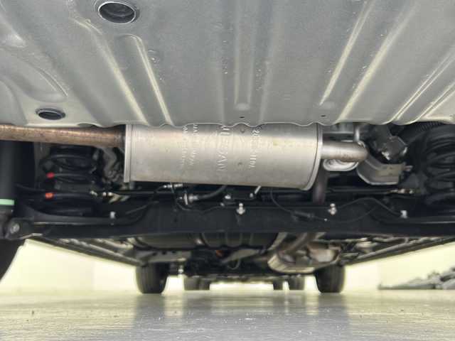 日産 セレナ e－パワー ハイウェイスター V 宮城県 2021(令3)年 2.6万km ダークメタルグレー/ダイヤモンドブラック プロパイロット/エマージェンシーブレーキ/側方支援/ブラインドスポットモニター/デジタルインナーミラー/全周囲カメラ/純正10インチSDナビ/・BT.CD.DVD.SD.USB.HDMI.ブルーレイ/フルセグTV/純正フリップダウンモニター/両側パワースライドドア/ハンズフリースライドドア/合皮シート/前席シートヒーター/ステアリングヒーター/ステアリングスイッチ/プッシュスタート/スマートキー×2/ETC/ドライブレコーダー（F）/電動パーキングブレーキ/LEDヘッドライト/LEDフォグライト/純正フロアマット/純正15インチAW/ロールサンシェード/シートバックテーブル/ドアバイザー