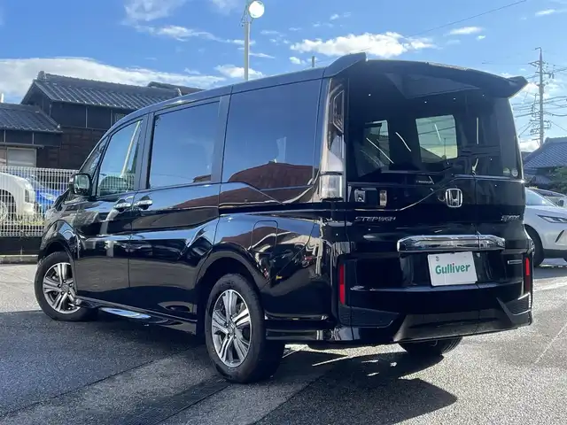 ホンダ ステップワゴン スパーダ ハイブリッド G EX ホンダセンシング 愛知県 2019(令1)年 5.3万km プレミアムスパークルブラックパール 純正メモリナビ/AMFM/CD/DVD/USB/BT/SD/フルセグ/バックカメラ/ビルトインETC/両側パワースライドドア/純正フリップダウンモニター/ホンダセンシング/・CMBS/・LKA/・ACC/・先行車発進お知らせ/プッシュスタート/ハーフレザーシート/シートヒーター/LEDヘッドライト/純正16インチAW/純正フロアマット/保証書/取扱説明書/スペアキー