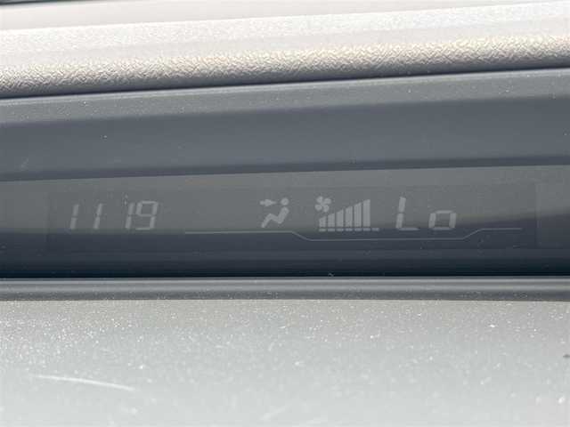 ホンダ ステップワゴン G Lパッケージ 滋賀県 2011(平23)年 13.5万km クリスタルブラックパール 純正7インチナビ（TV/CD/DVD)/両側スライドドア/後席モニター/バックカメラ/盗難防止装置/ビルトインETC/チップアップシート/HIDヘッドライト/純正フロアマット