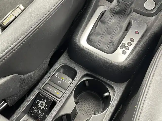 フォルクスワーゲン シャラン TDI ハイライン 愛知県 2021(令3)年 6.9万km ピュアホワイト ルーフレール/純正ナビ/（CD/DVD/BT/フルセグ）/バックカメラ/ETC/追従クルーズコントロール/ドラレコ/衝突軽減システム/横滑り防止/車線逸脱抑制/ブラインドスポットモニター/両側パワースライドドア/後席オートエアコン/ドアバイザー/シートバックテーブル/パドルシフト/保証書/スペアキー