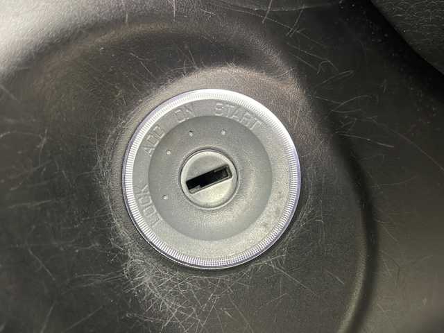 スズキ アルト ハイブリッドS 道央・札幌 2022(令4)年 2.5万km ソフトベージュメタリック ・4WD/・社外ディスプレイオーディオ&BT&AUX&Apple Car Play&Android Auto/・スズキセーフティサポート/・前席シートヒーター/・ドアミラーヒーター/・アイドリングストップ/・オートライト/・オートマチックハイビーム