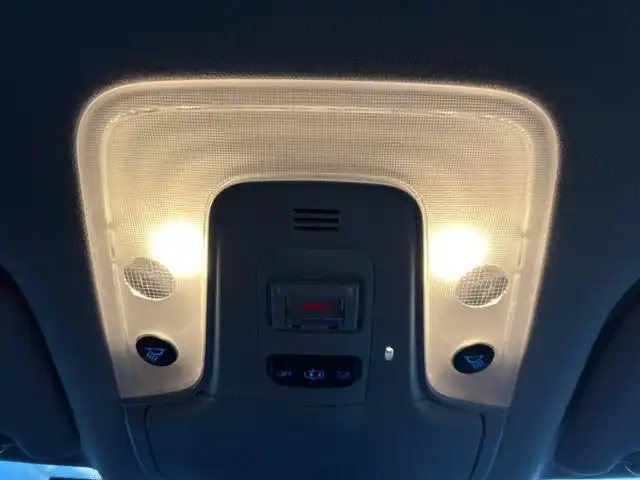 トヨタ プリウス SセーフティプラスⅡ 長崎県 2021(令3)年 2万km プラチナホワイトパールマイカ ワンオーナー/純正ナビ/(Bluetooth/CD/DVD)/フルセグTV/バックカメラ/全方位カメラ/ETC/ドライブレコーダー/レーダークルーズコントロール/セーフティセンス/レーンキープアシスト/オートマチックハイビーム/ブラインドスポットモニター/LEDヘッドランプ/禁煙車