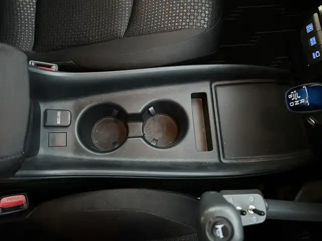 トヨタ プリウス SセーフティプラスⅡ 長崎県 2021(令3)年 2万km プラチナホワイトパールマイカ ワンオーナー/純正ナビ/(Bluetooth/CD/DVD)/フルセグTV/バックカメラ/全方位カメラ/ETC/ドライブレコーダー/レーダークルーズコントロール/セーフティセンス/レーンキープアシスト/オートマチックハイビーム/ブラインドスポットモニター/LEDヘッドランプ/禁煙車