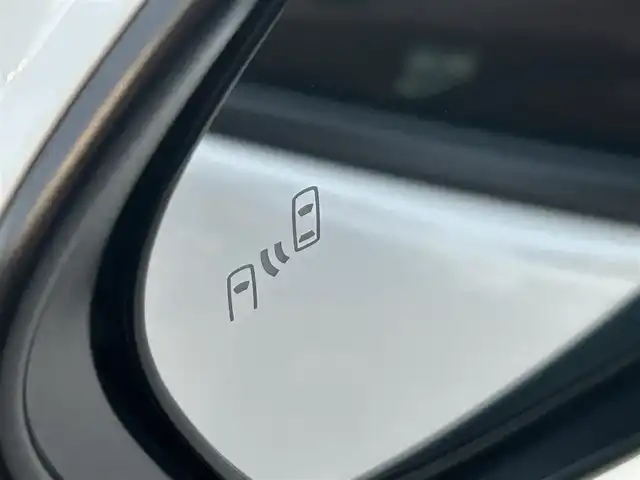 トヨタ プリウス SセーフティプラスⅡ 長崎県 2021(令3)年 2万km プラチナホワイトパールマイカ ワンオーナー/純正ナビ/(Bluetooth/CD/DVD)/フルセグTV/バックカメラ/全方位カメラ/ETC/ドライブレコーダー/レーダークルーズコントロール/セーフティセンス/レーンキープアシスト/オートマチックハイビーム/ブラインドスポットモニター/LEDヘッドランプ/禁煙車