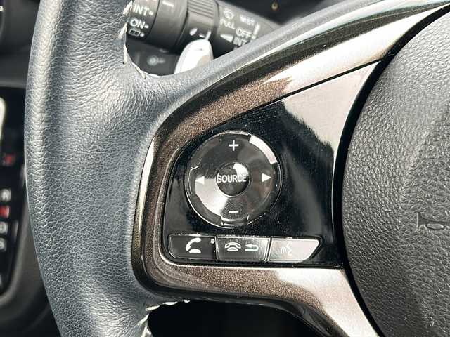 ホンダ Ｎ ＢＯＸ カスタム G L ターボ ホンダセンシング 三重県 2020(令2)年 5万km プラチナホワイトパール 純正8型ナビ /バックカメラ /前席シートヒーター /両側パワースライドドア/ビルトインETC /パドルシフト /レーダークルーズコントロール /レーンキープアシスト/オートハイビーム /オートライト/USB給電 /LEDヘッドライト/革巻きステアリング /ステアリングスイッチ/リヤサンシェード/電動格納ミラー /禁煙車
