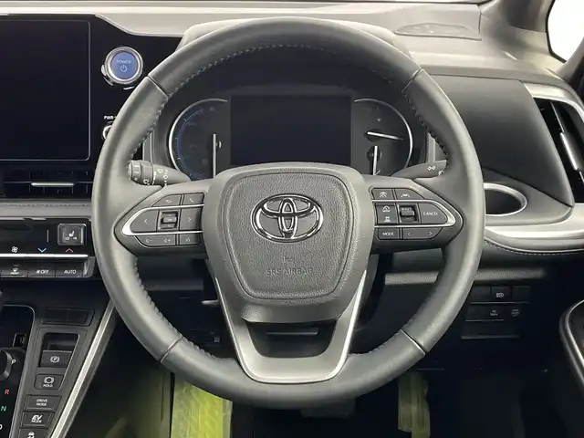トヨタ ヴォクシー ハイブリッド S－Z 新潟県 2023(令5)年 1.4万km グリッターブラックガラスフレーク 10.5インチ純正メモリナビ/　フルセグTV/Bluetooth/CD/DVD/USB/レーダークルーズコントロール/衝突被害軽減ブレーキ/レーンキープアシスト/前後コーナーセンサー/両側パワースライドドア/ハーフレザーシート/前席シートヒーター/バックモニター/ビルトインETC/横滑り防止装置/LEDヘッドライト/オートマチックハイビーム/オートライト/ユニバーサルステップ/レザーステアリング/ステアリングスイッチ/禁煙車